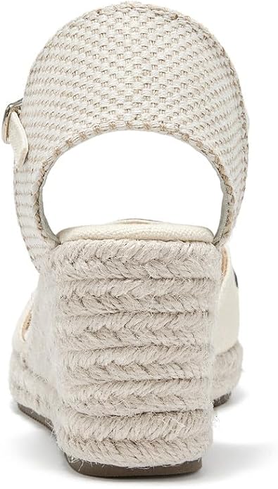 Beige Buckle-2.5
