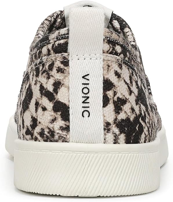 Ivory/Black Snake Canvas