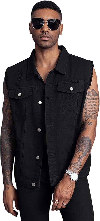 A-ripped-black