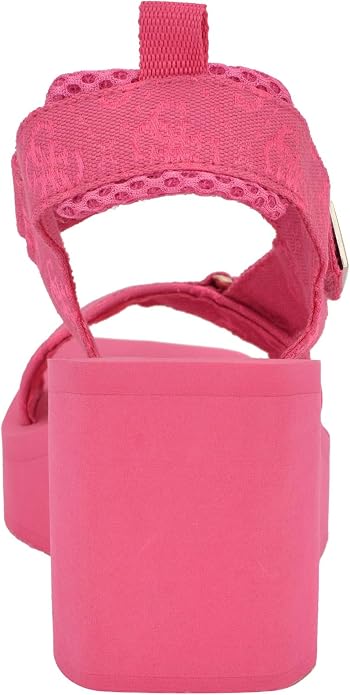 Light Pink Logo 680