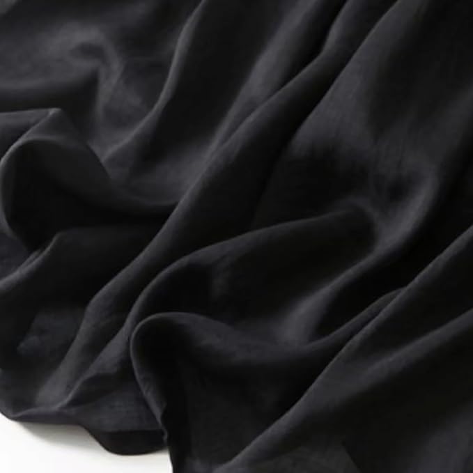 #02 Black