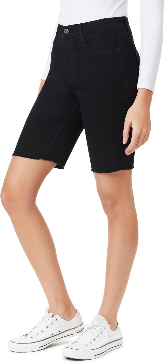 Black Bermuda