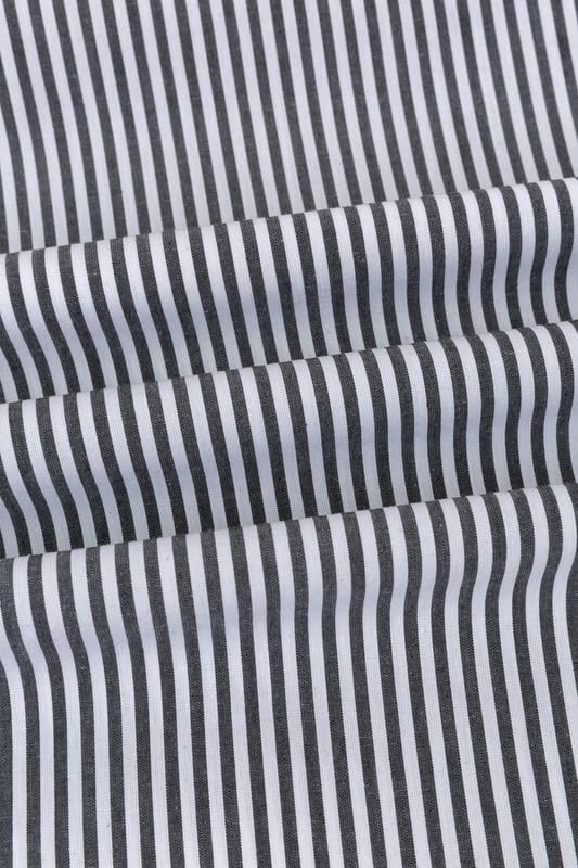Black White Striped 424