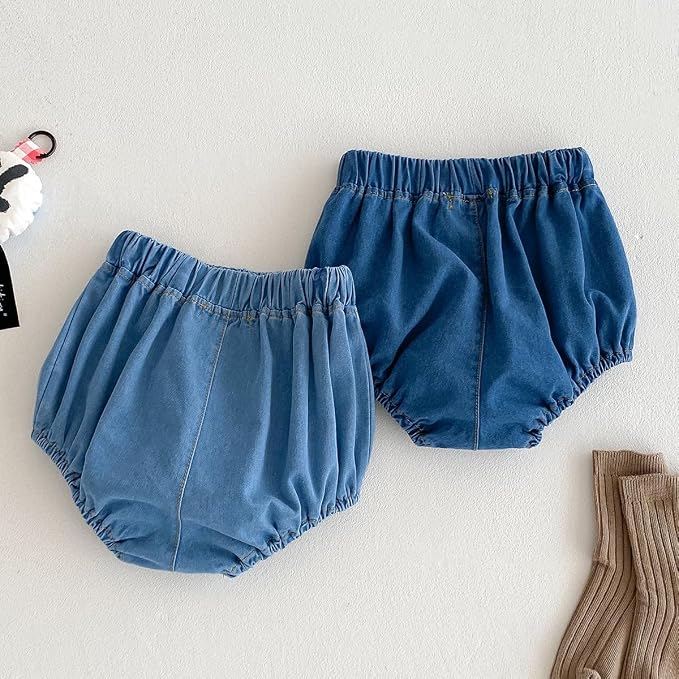 Light/Dark Blue