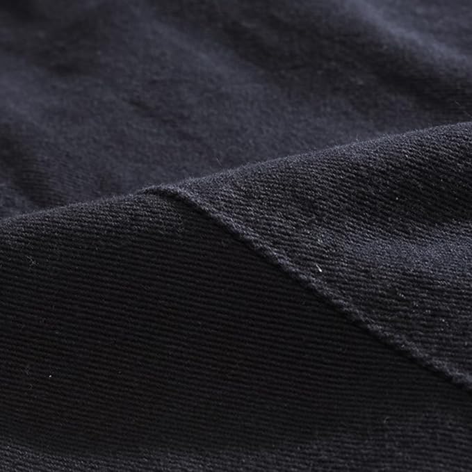 #04 Black