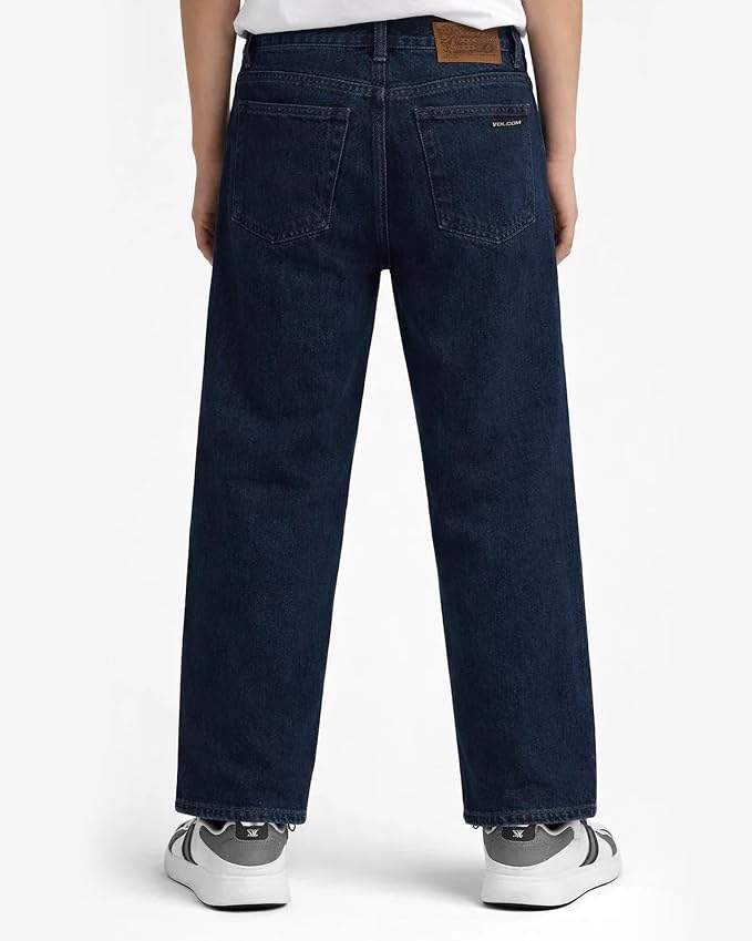 Medium Wash Loose Fit