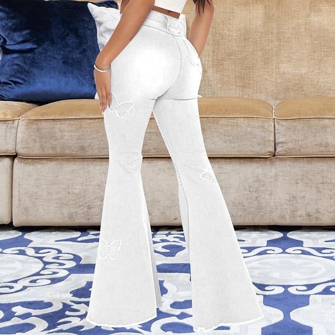 D White