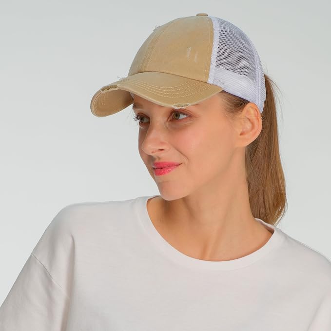 Camel/White
