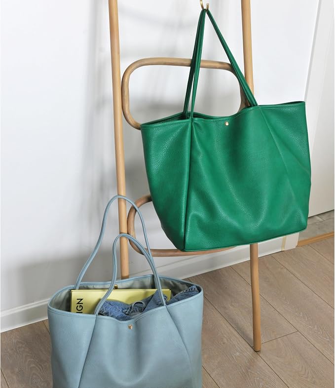 Ultramarine Green
